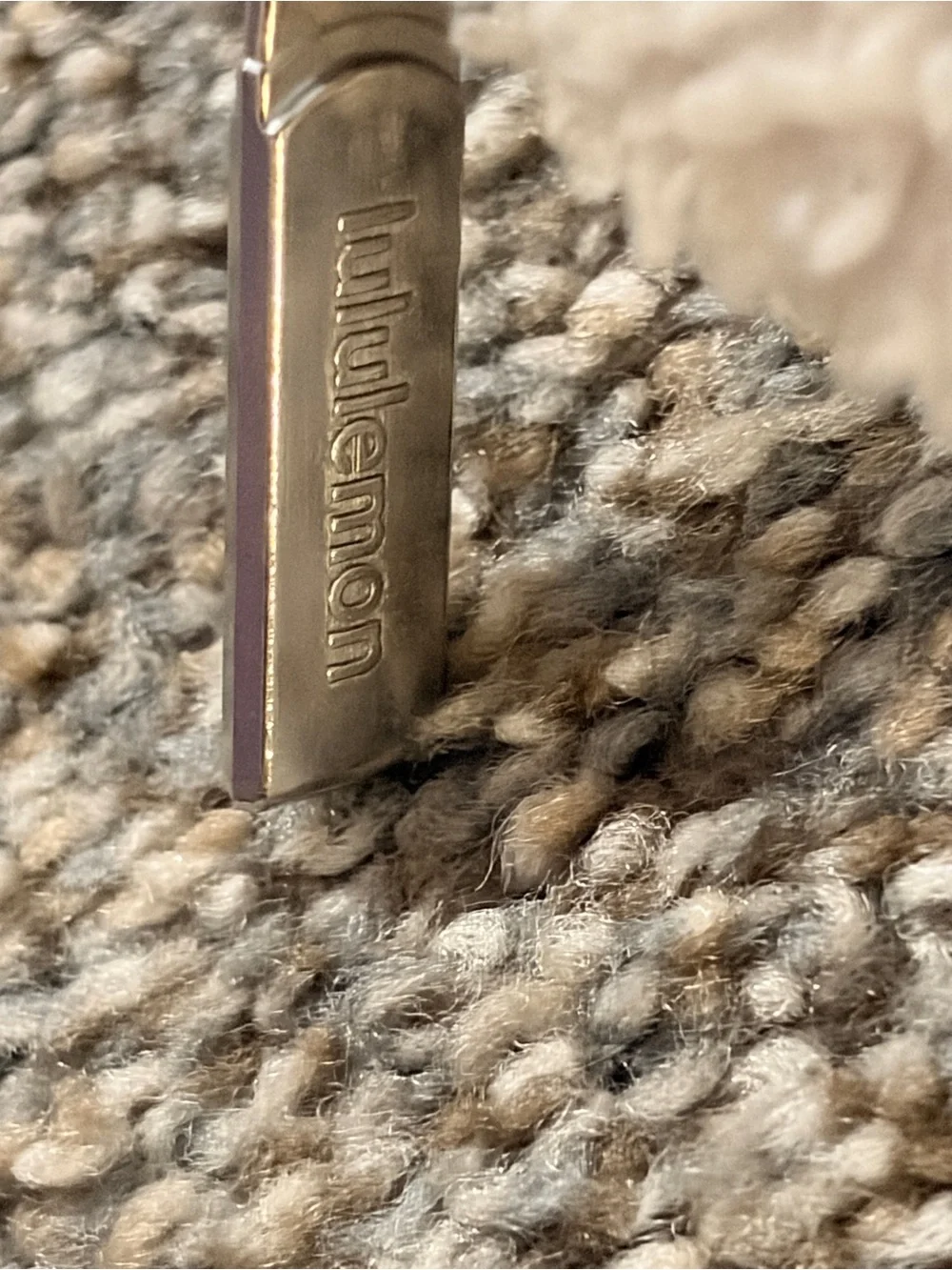 LULULEMON athletica Cream Sherpa Zip Pouch with Logo Tab